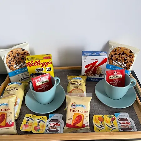 Domus Carmela לינה וארוחת בוקר נאפולי