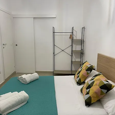 Domus Carmela 4* נאפולי