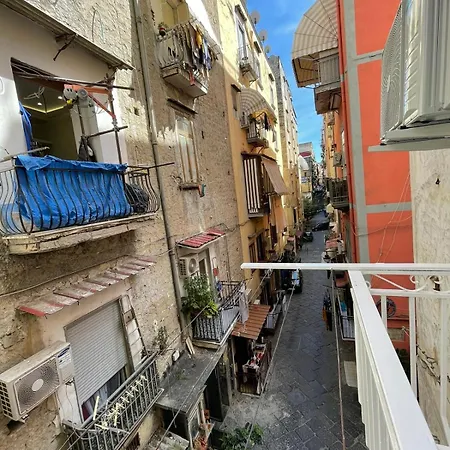 Bed and breakfast Domus Carmela Nápoles