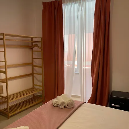 Domus Carmela B&B 나폴리